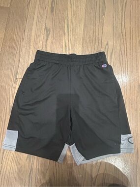 Champion Boys Shorts Size 10/12 Athletic Casual Summer Shorts